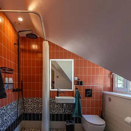 Konukevi Tiismani 3*